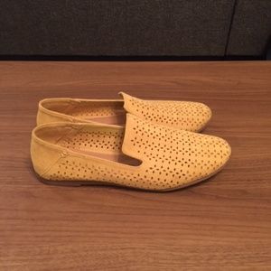 Dolce Vita Flats (private trade don’t buy)